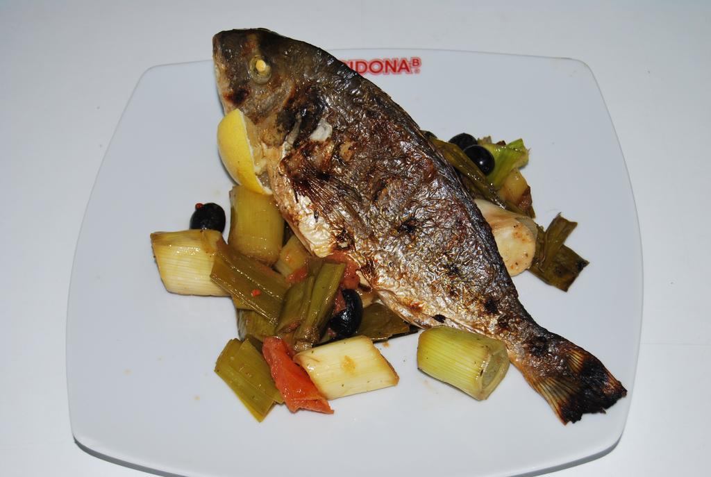 Sendreni Motel Didona B מראה חיצוני תמונה