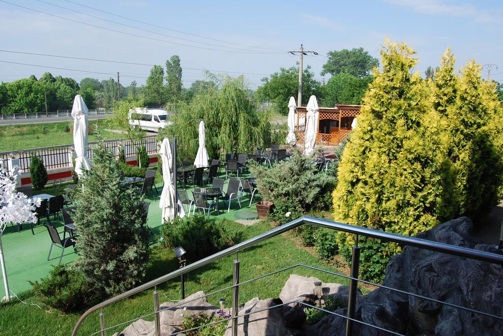 Sendreni Motel Didona B מראה חיצוני תמונה